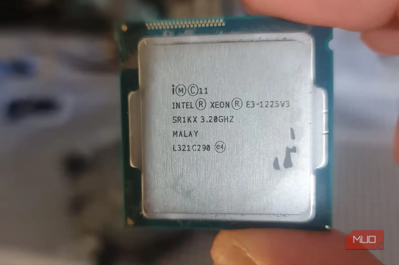 پردازنده Intel Xeon جداشده از مادربرد