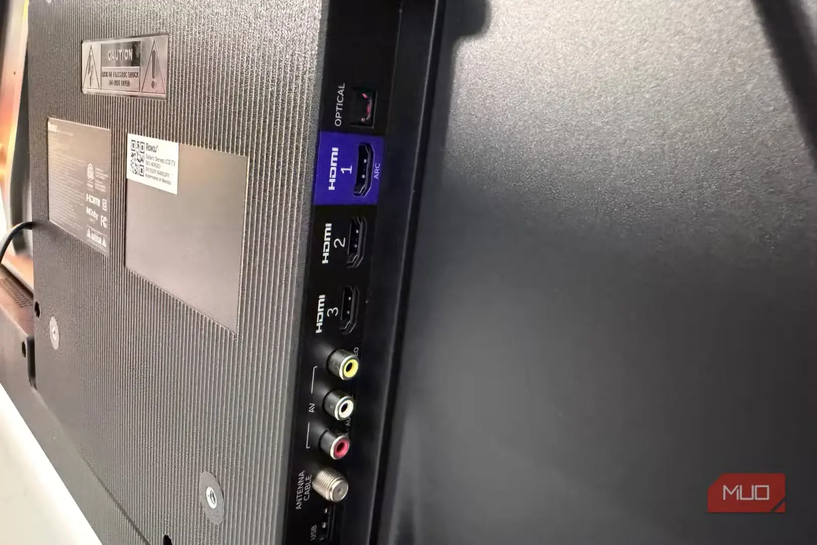 درگاههای HDMI روی تلویزیون Roku