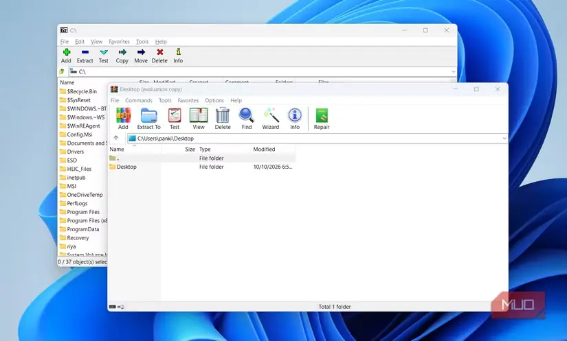 نمای 7-Zip و WinRAR روی میزکار رایانه