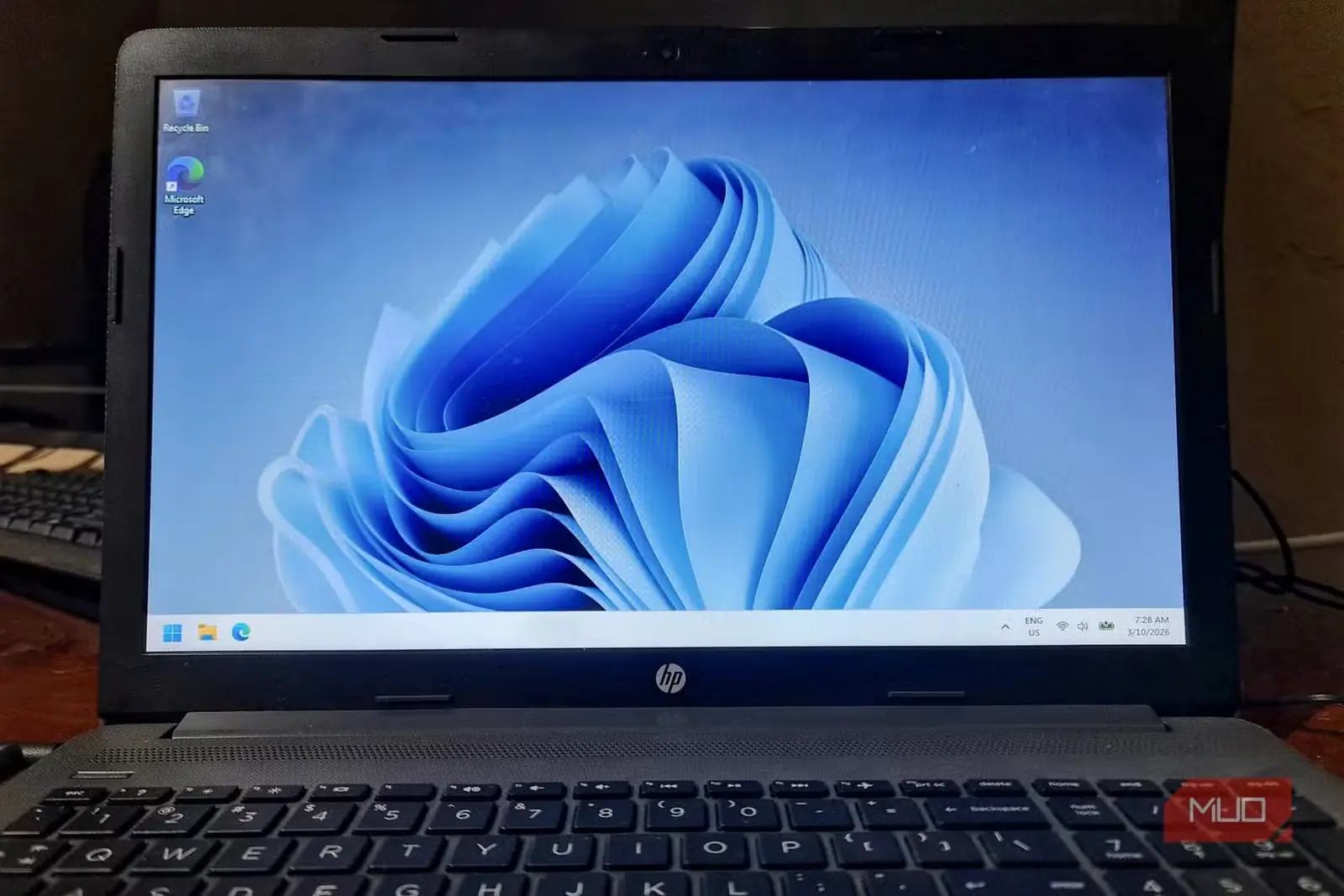 لپتاپ HP با نصب تازه و بهینهشده ویندوز 11