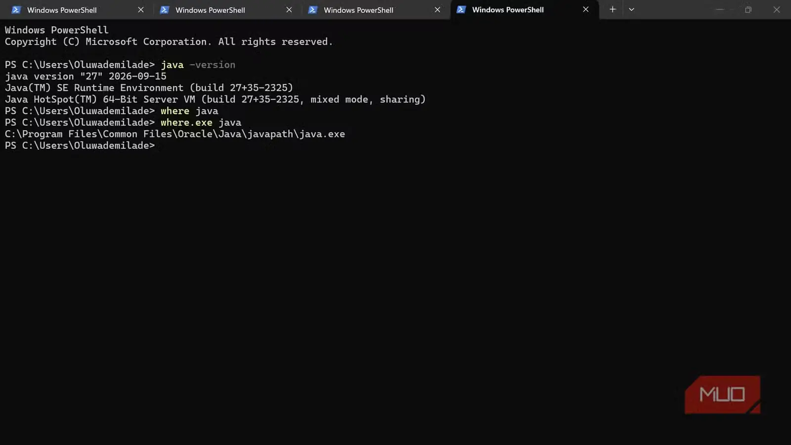 اجرای فرمانهای بررسی نسخهٔ Java در Windows PowerShell