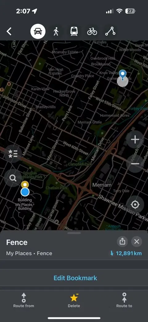 نمایش دو نشانک جدا از هم در Organic Maps